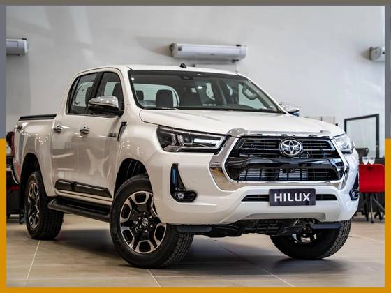 TOYOTA HILUX 2.8 D-4D TURBO DIESEL CD SRX 4X4 AUTOMÁTICO